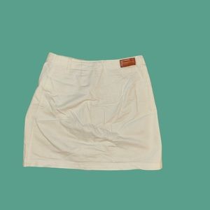 White button up skirt with star pocket detail